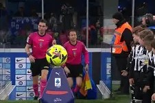 包含清晨西汉姆备战葡超，扳平良机细节曝光，信心回归，更衣室氛围转暖的词条-竞技宝体育